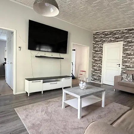 Appartement Peaceful 3br Near The Port